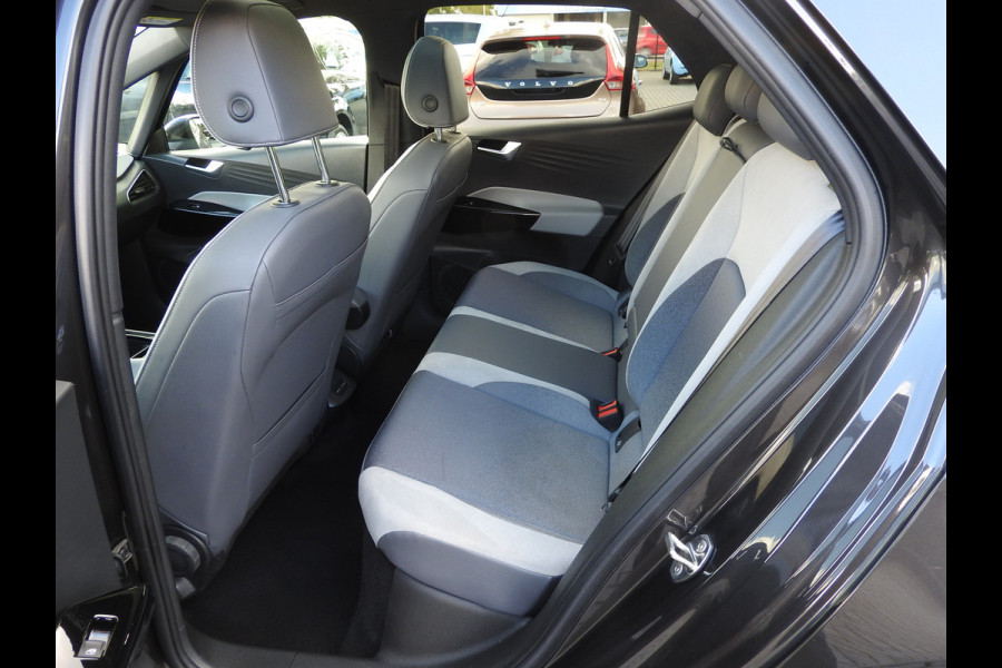 Volkswagen ID.3 Business 58 kWh, SOH 91% Panoramadak, Camera, Matrix Led, Head Up