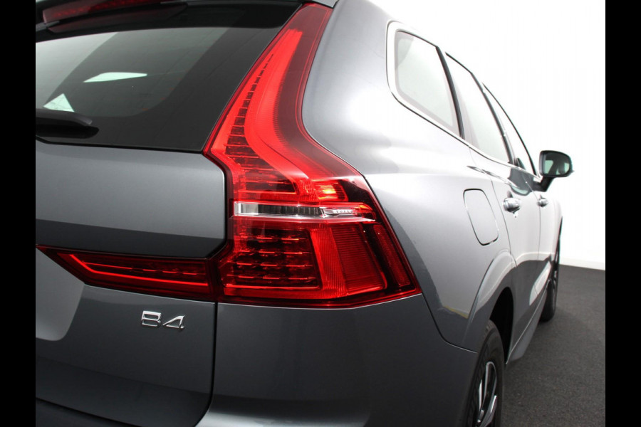 Volvo XC60 2.0 B4 Automaat Momentum Apple Carplay / Android Auto Adaptive Cruise Control Camera Lane/Side Assist Elektrische Achterklep Stoelverwarming
