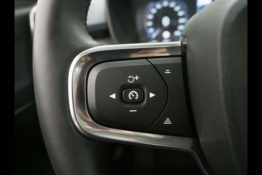 Volvo XC40 1.5 T5 Recharge Inscription | Panoramadak | Leder | Pilot Assist | Camera | Keyless | Memory | LED | Carplay