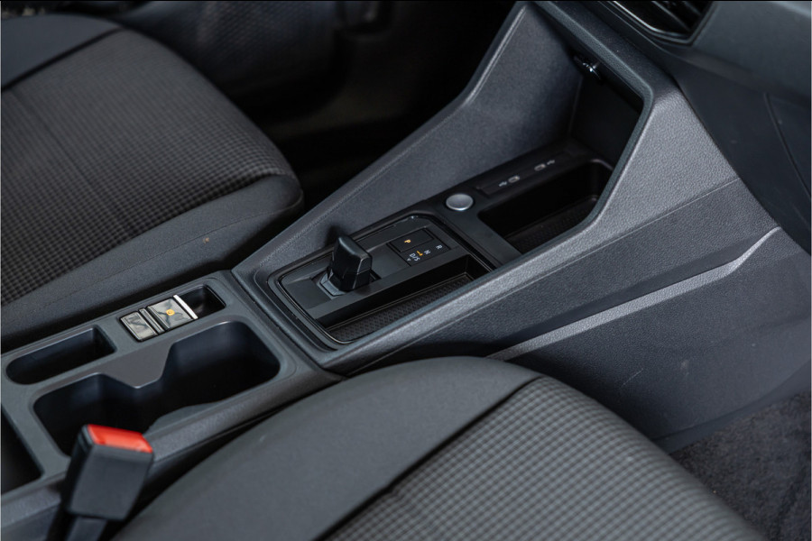 Volkswagen Caddy Cargo 2.0 TDI | Camera | CarPlay | Trekhaak | MF Stuur | Virtual Cockpit | LED | Stoelverwarming | Navigatie | Cruise control