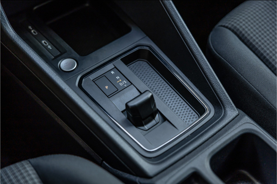 Volkswagen Caddy Cargo 2.0 TDI | Camera | CarPlay | Trekhaak | MF Stuur | Virtual Cockpit | LED | Stoelverwarming | Navigatie | Cruise control