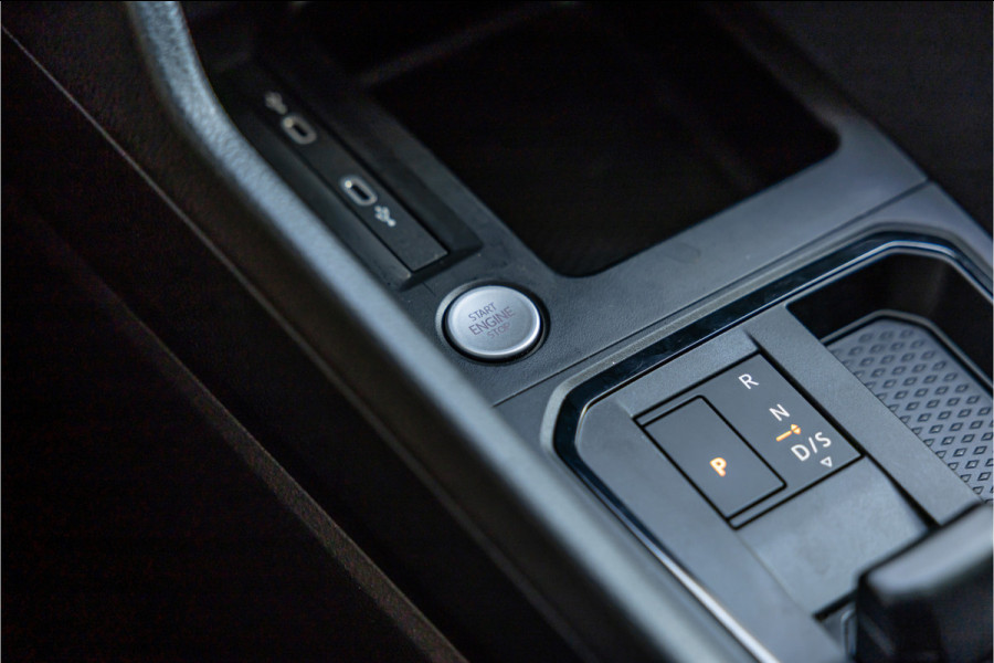 Volkswagen Caddy Cargo 2.0 TDI | Camera | CarPlay | Trekhaak | MF Stuur | Virtual Cockpit | LED | Stoelverwarming | Navigatie | Cruise control