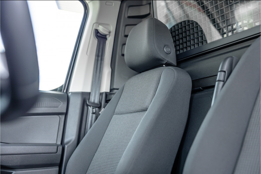 Volkswagen Caddy Cargo 2.0 TDI | Camera | CarPlay | Trekhaak | MF Stuur | Virtual Cockpit | LED | Stoelverwarming | Navigatie | Cruise control