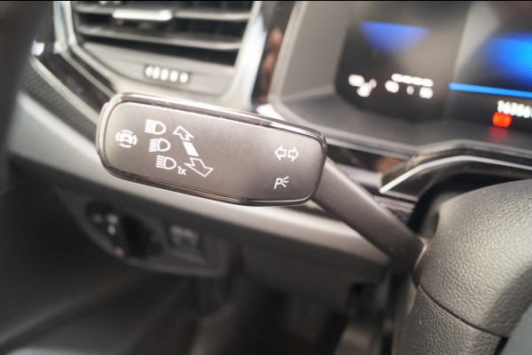 Volkswagen Taigo 1.0 TSI Life -AIRCO-LED-ACC-CARPLAY-