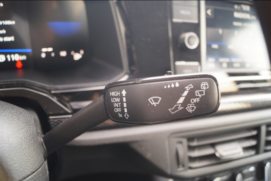 Volkswagen Taigo 1.0 TSI Life -AIRCO-LED-ACC-CARPLAY-