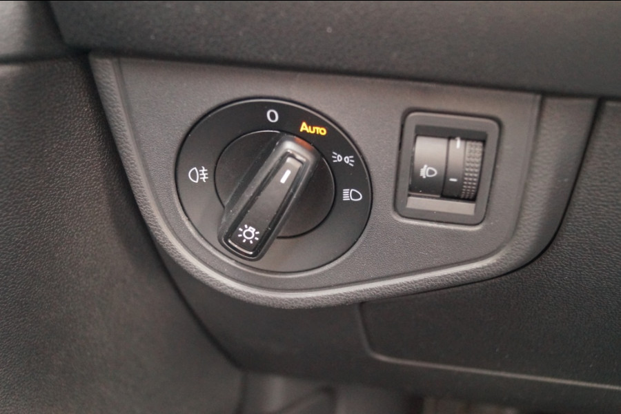 Volkswagen Taigo 1.0 TSI Life -AIRCO-LED-ACC-CARPLAY-