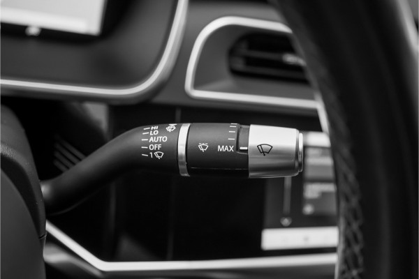 Jaguar I-PACE EV400 SE 90 kWh Pano ACC Camera 21"