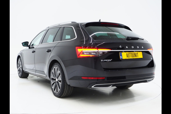 Škoda Superb Combi 1.4 TSI iV Laurin & Klement | Panoramadak | Leder | Trekhaak | Stoelkoeling | Canton | Massage | 360 | Memory