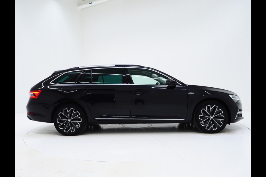 Škoda Superb Combi 1.4 TSI iV Laurin & Klement | Panoramadak | Leder | Trekhaak | Stoelkoeling | Canton | Massage | 360 | Memory