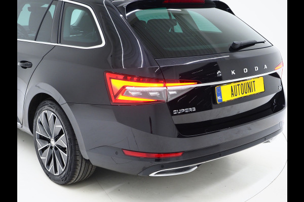 Škoda Superb Combi 1.4 TSI iV Laurin & Klement | Panoramadak | Leder | Trekhaak | Stoelkoeling | Canton | Massage | 360 | Memory