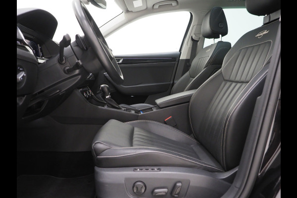 Škoda Superb Combi 1.4 TSI iV Laurin & Klement | Panoramadak | Leder | Trekhaak | Stoelkoeling | Canton | Massage | 360 | Memory
