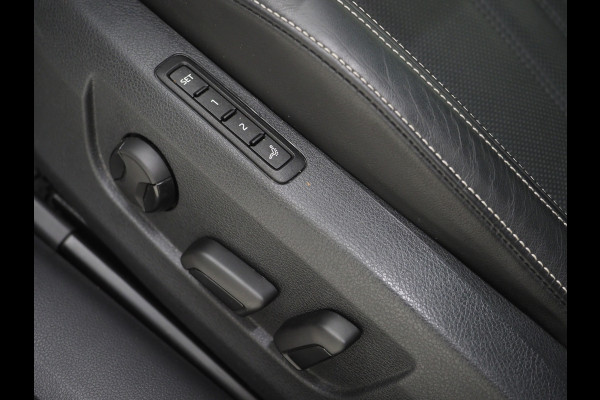Škoda Superb Combi 1.4 TSI iV Laurin & Klement | Panoramadak | Leder | Trekhaak | Stoelkoeling | Canton | Massage | 360 | Memory