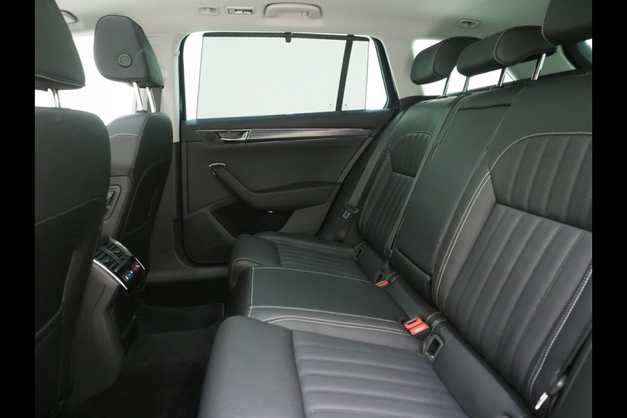 Škoda Superb Combi 1.4 TSI iV Style | Panoramadak | Leder | Trekhaak | Stoelkoeling | 360 | Memory | Keyless | Carplay