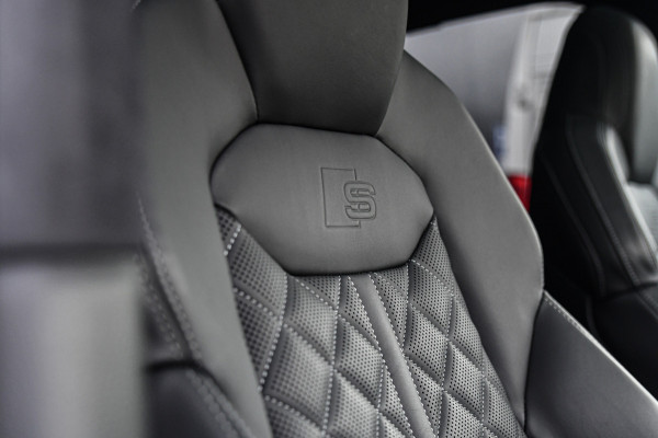 Audi Q7 60 TFSI e quattro Pro Line S Competition, Carbon, Massage, Luchtvering, Alcantara, 4-wielsturing, 360 3D, OLED, B&O, HUD!