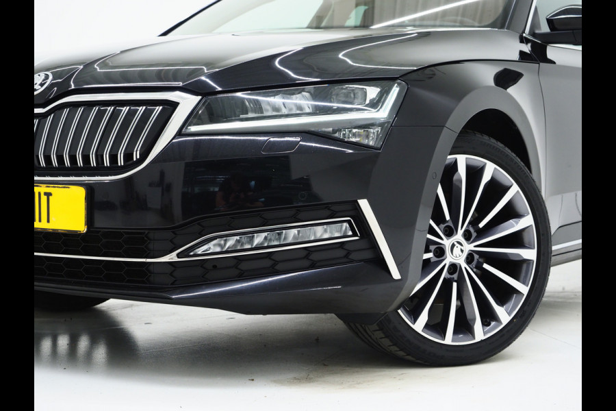 Škoda Superb Combi 1.4 TSI iV Laurin & Klement | Panoramadak | Leder | Trekhaak | Stoelkoeling | Massage | Canton | 360 | Memory