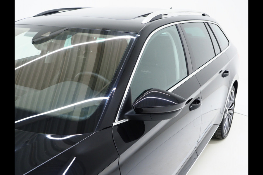 Škoda Superb Combi 1.4 TSI iV Laurin & Klement | Panoramadak | Leder | Trekhaak | Stoelkoeling | Massage | Canton | 360 | Memory