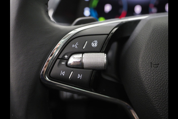Škoda Superb Combi 1.4 TSI iV Laurin & Klement | Panoramadak | Leder | Trekhaak | Stoelkoeling | Massage | Canton | 360 | Memory