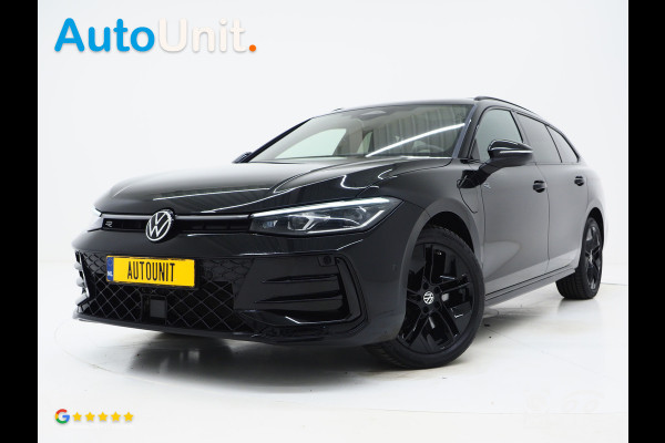 Volkswagen Passat Variant 1.5 eHybrid R-Line Edition | 5 Jaar Garantie | Panoramadak | Trekhaak | Massage | 360 | HUD | Sfeerlicht | Keyless