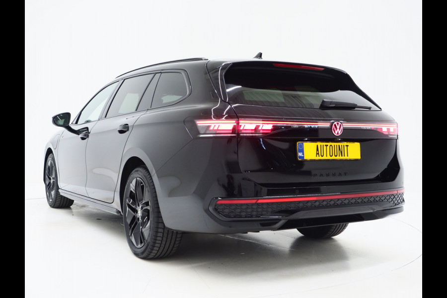Volkswagen Passat Variant 1.5 eHybrid R-Line Edition | 5 Jaar Garantie | Panoramadak | Trekhaak | Massage | Camera | HUD | Sfeerlicht | Keyless