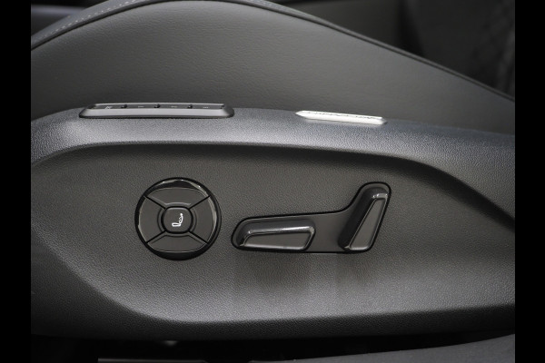 Volkswagen Passat Variant 1.5 eHybrid R-Line Edition | 5 Jaar Garantie | Panoramadak | Trekhaak | Massage | Camera | HUD | Sfeerlicht | Keyless