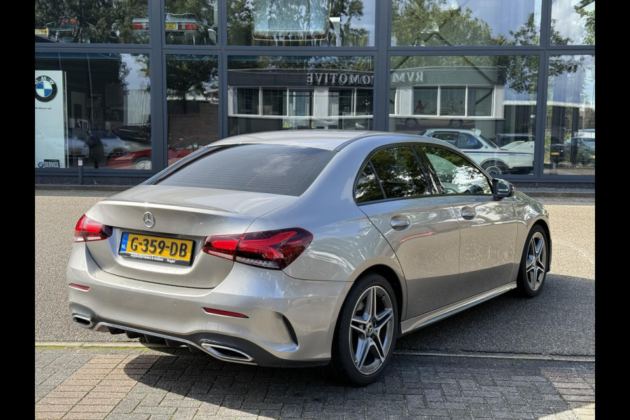 Mercedes-Benz A-Klasse 200 Business Solution VAN: € 26.900- VOOR: € 24.877,- UW HERFSTVOORDEEL: € 2.023,-| ORIG. NL NAP 2E EIG.| 58.000KM!| GLASCOATING| WIDESCREEN| CAMERA| RECENT ONDERHOUD GEHAD, DIRECT LEVERBAAR| AMG | APPLE CARPLAY/ ANDROID AUTO| DODE HOEK SENSOR|
