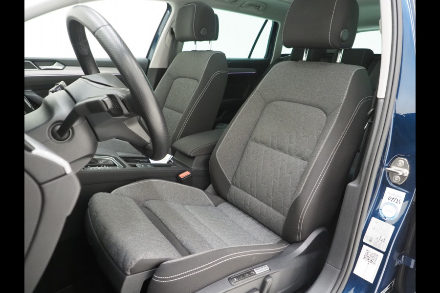 Volkswagen Passat Variant 1.4 TSI PHEV GTE | Panoramadak | Trekhaak | 360 | Massage | Memory | Keyless | Adaptive Cruise