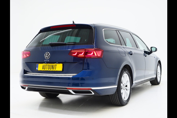 Volkswagen Passat Variant 1.4 TSI PHEV GTE | Panoramadak | Trekhaak | 360 | Massage | Memory | Keyless | Adaptive Cruise