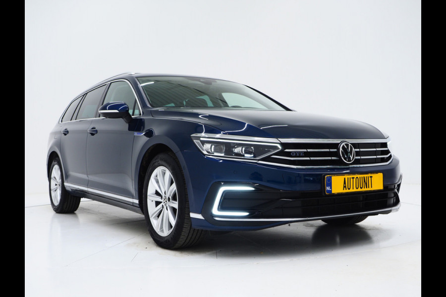 Volkswagen Passat Variant 1.4 TSI PHEV GTE | Panoramadak | Trekhaak | 360 | Massage | Memory | Keyless | Adaptive Cruise