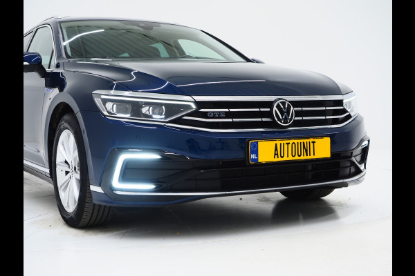Volkswagen Passat Variant 1.4 TSI PHEV GTE | Panoramadak | Trekhaak | 360 | Massage | Memory | Keyless | Adaptive Cruise