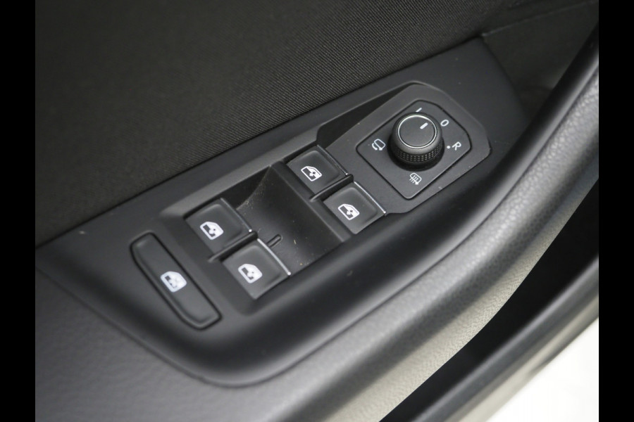 Volkswagen Passat Variant 1.4 TSI PHEV GTE | Panoramadak | Trekhaak | 360 | Massage | Memory | Keyless | Adaptive Cruise