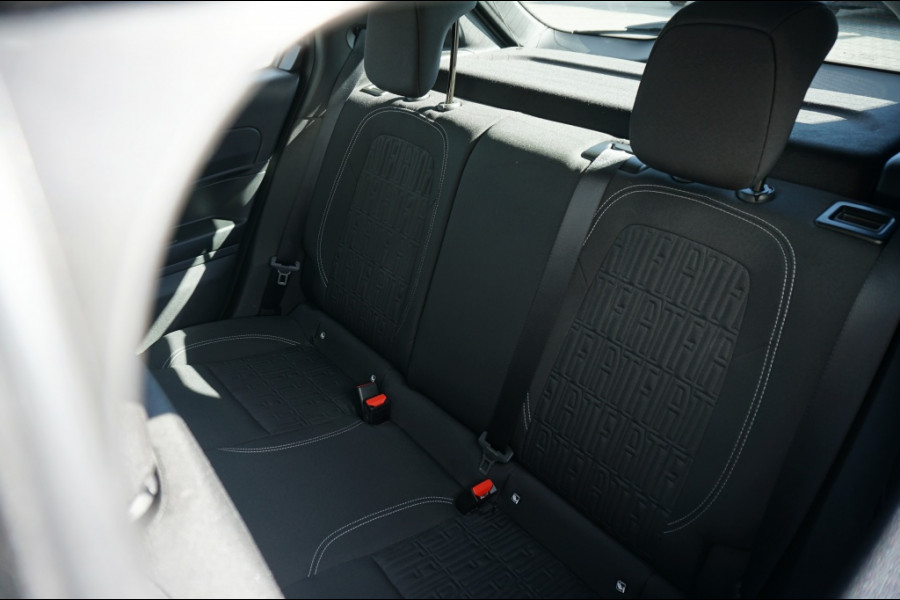 Fiat 600 101PK Hybrid Urban AUTOMAAT | CARPLAY | 17" LICHTMETAAL | CRUISE