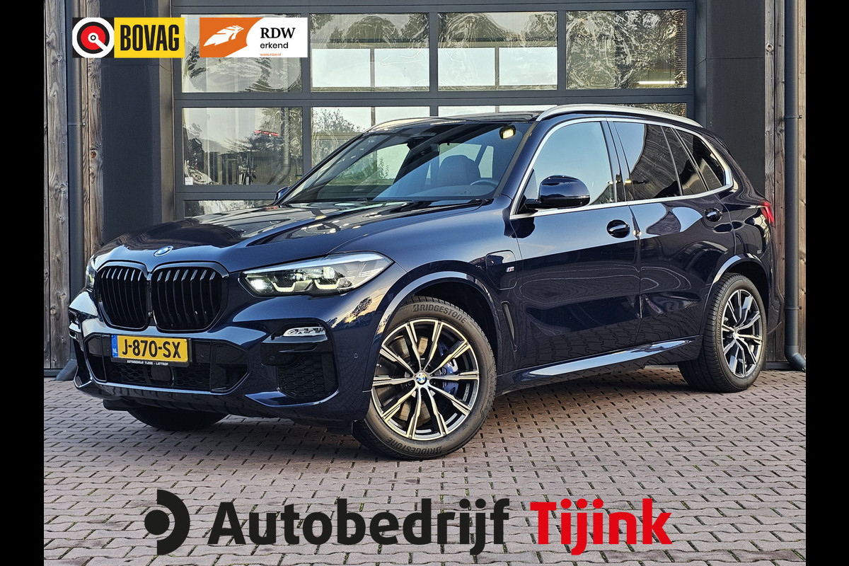 BMW X5 xDrive45e High Executive M-Sport | Luchtvering |  Elek. trekhaak | Safety pack | Achterasbesturing | HUD | M aerodynamica | Leder |