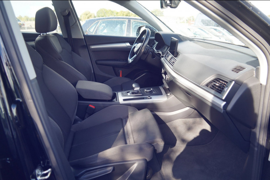 Audi Q5 45 TFSI quattro S edition / 87dkm NAP / Navi / Camera / Dealeronderhouden / Sportstoelen