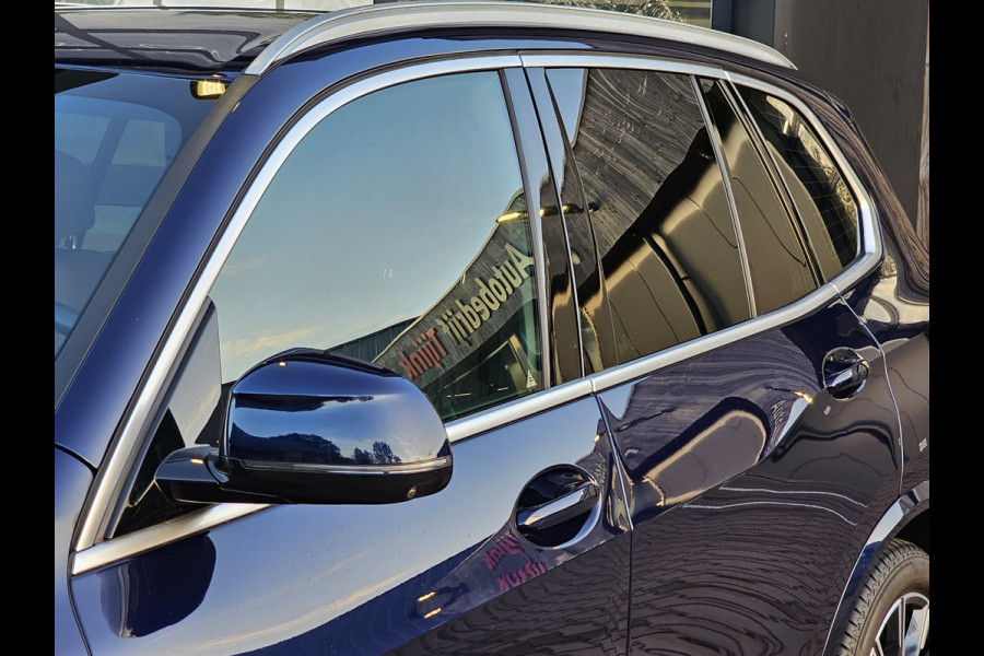 BMW X5 xDrive45e High Executive M-Sport | Luchtvering |  Elek. trekhaak | Safety pack | Achterasbesturing | HUD | M aerodynamica | Leder |