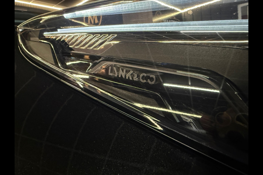 Lynk & Co 01 HEV 1.5| Pano|Stoelverwarming|Keyless|black Edtion|sfeer|camera|memory