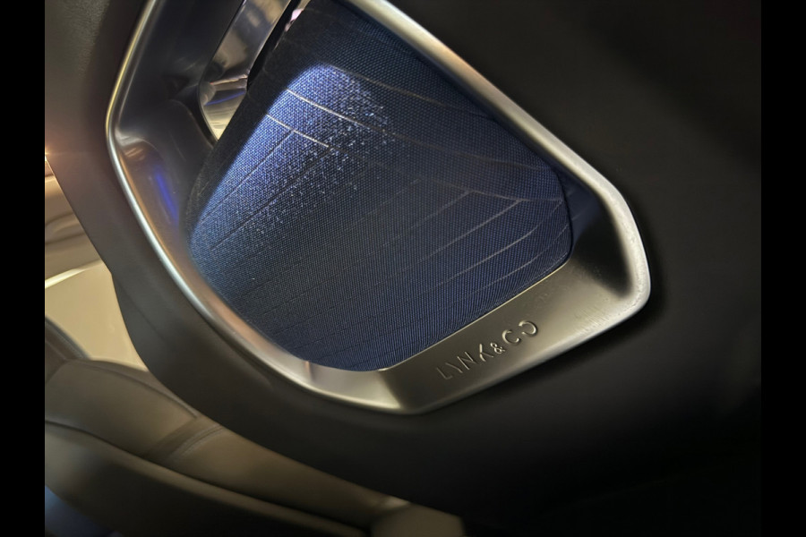 Lynk & Co 01 HEV 1.5| Pano|Stoelverwarming|Keyless|black Edtion|sfeer|camera|memory