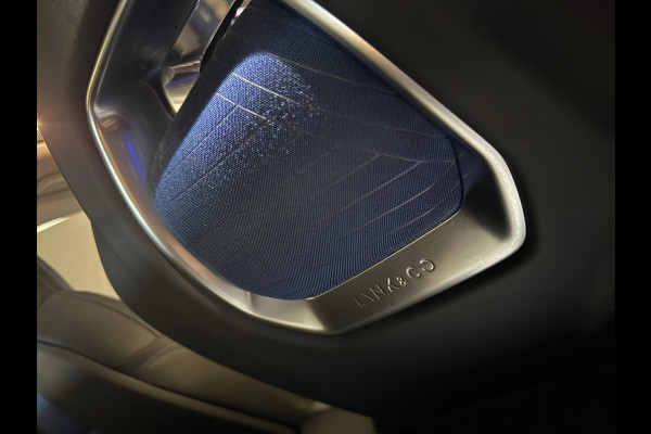 Lynk & Co 01 HEV 1.5| Pano|Stoelverwarming|Keyless|black Edtion|sfeer|camera|memory