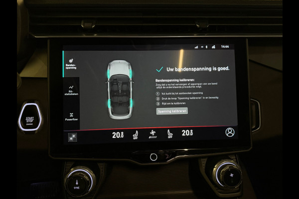 Lynk & Co 01 HEV 1.5| Pano|Stoelverwarming|Keyless|black Edtion|sfeer|camera|memory