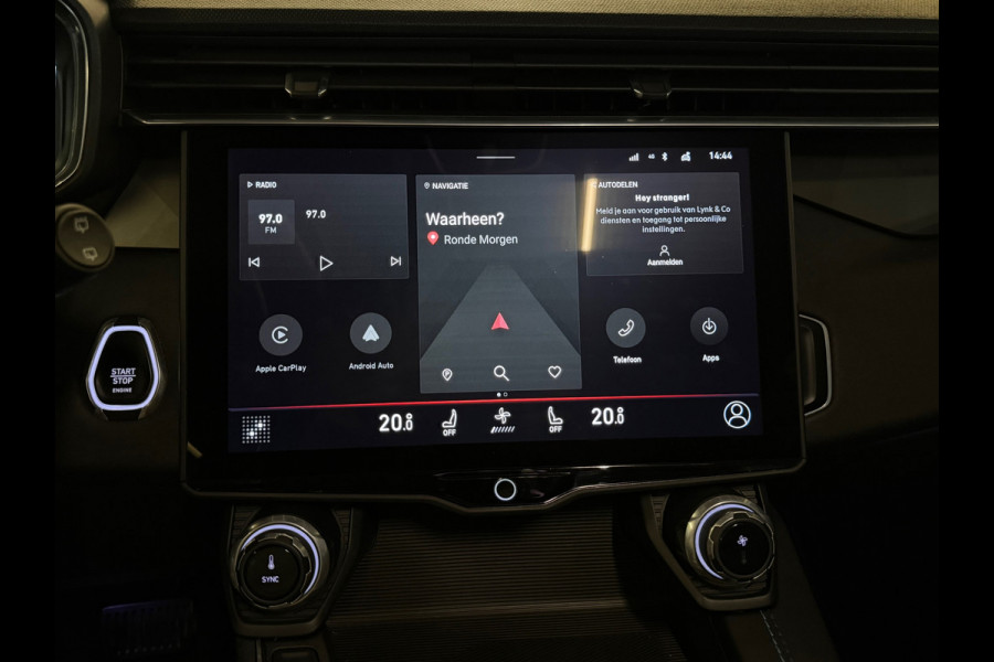 Lynk & Co 01 HEV 1.5| Pano|Stoelverwarming|Keyless|black Edtion|sfeer|camera|memory