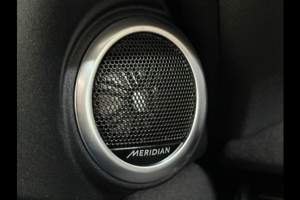Land Rover Range Rover Evoque 2.0 D165 AWD R-Dynamic HSE | Black Edition | PANO | Leder | Meridian | Winter Pakket | 20inch | ACC