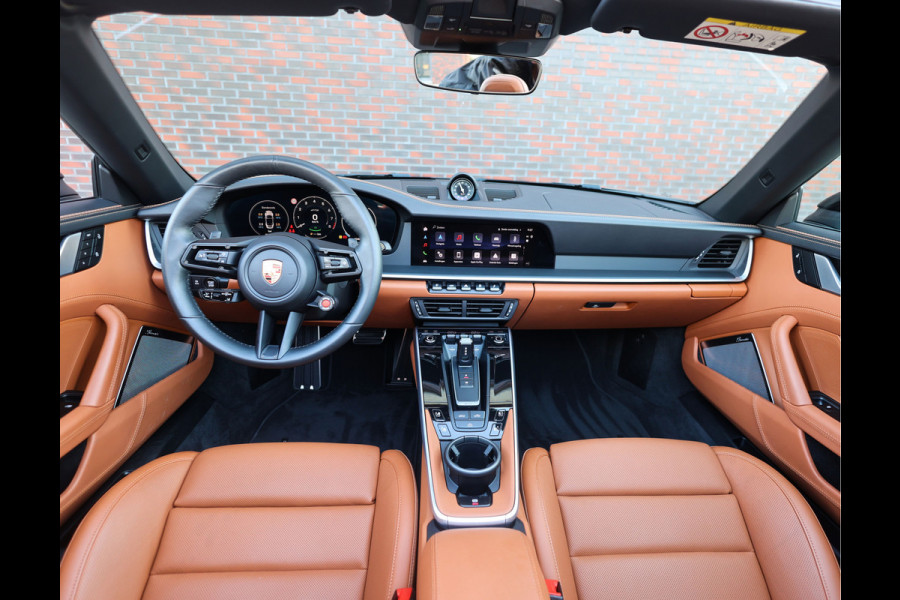 Porsche 911 Cabrio Carrera 4 GTS | PASM - Burmester