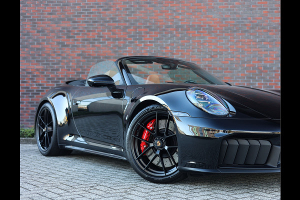 Porsche 911 Cabrio Carrera 4 GTS | PASM - Burmester
