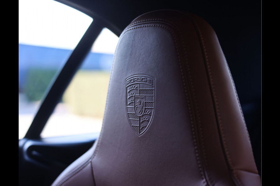Porsche 911 Cabrio Carrera 4 GTS | PASM - Burmester