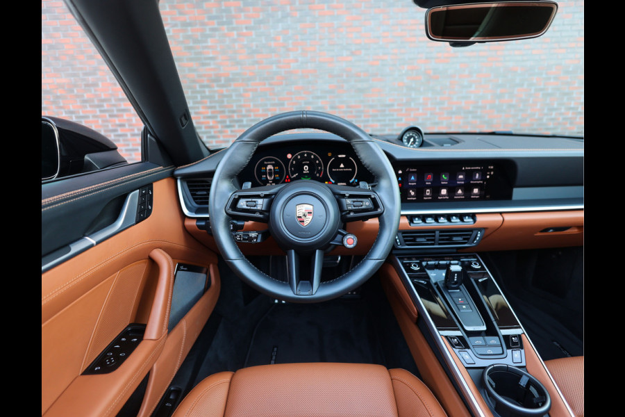 Porsche 911 Cabrio Carrera 4 GTS | PASM - Burmester