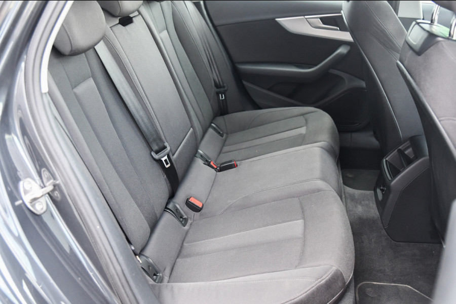 Audi A4 Avant 2.0 TFSI MHEV Design Pro Line Plus, Trekhaak, Virtual, Stoelverw, Cruise!