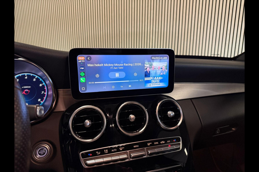 Mercedes-Benz C-Klasse 180 AMG STYLING-CAMERA-DIGI DASH-APPLE CARPLAY-DODEHOEK-COMPLEET