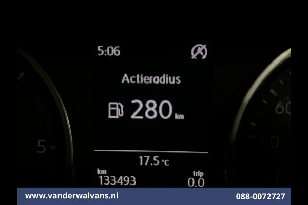 Volkswagen Crafter 2.0 TDI L3H3 L2H2 Euro6 Airco | Camera | Apple Carplay | Android Auto | Parkeersensoren Bijrijdersbank