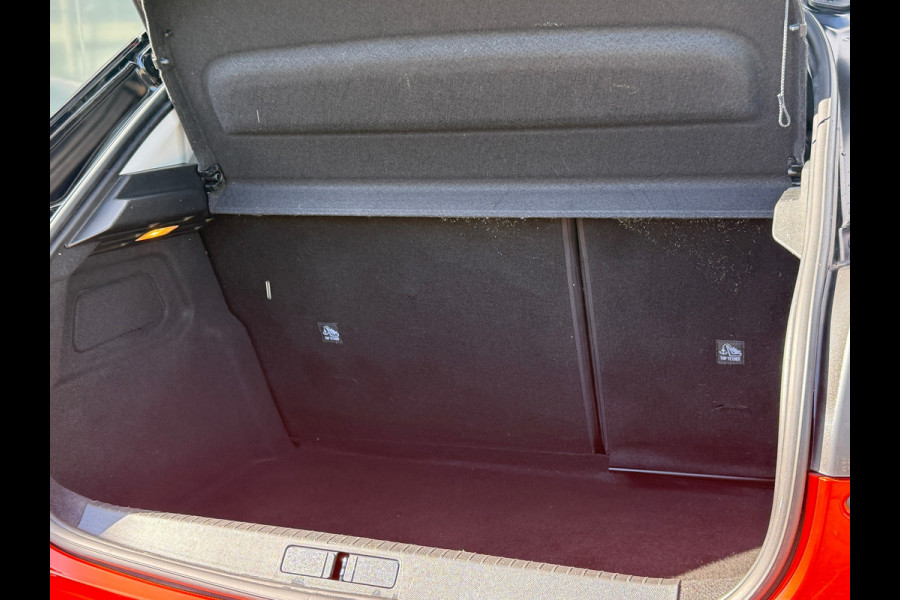 Opel Corsa 1.2 101pk Automaat Elegance Carplay|Camera|PDC|Stoelverwarming