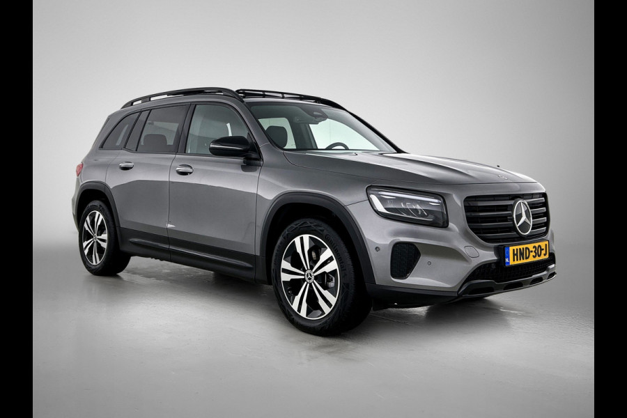 Mercedes-Benz Glb 200 Star Edition LIMITED Panoramadak l Keyless l Trekhaak l Navigatie l Stoelverwarming l Sfeerverlichting l Leder l Achteruitrijcamera Inclusief 24 maanden MB Certified garantie voor Europa.
