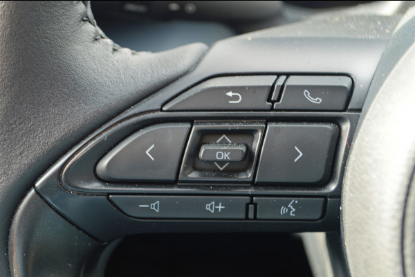 Toyota Yaris Cross 1.5 Hybrid 130 Executive | Stoel stuur verwarming | Parkeersensoren v+a